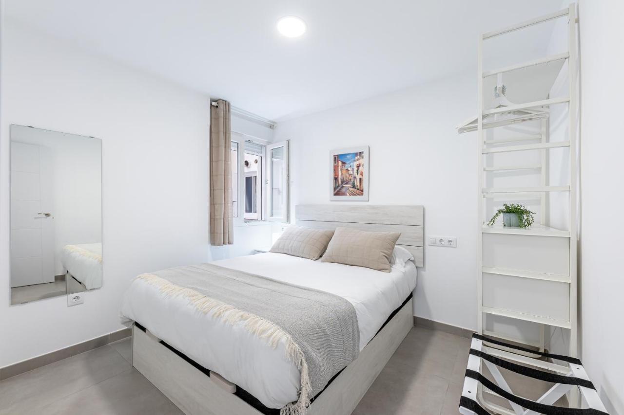 Key-Wise Malaga Centro San Francisco 3 Habitaciones Buitenkant foto